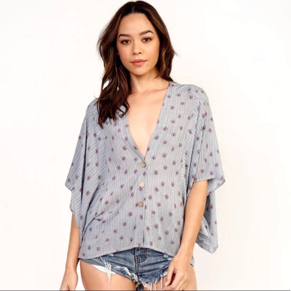 Patterned button down top